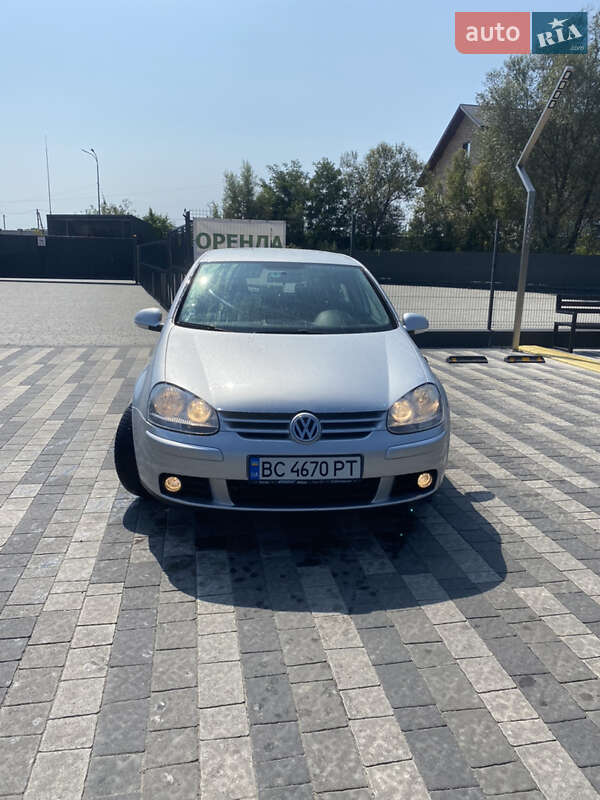 Хетчбек Volkswagen Golf 2007 в Львові