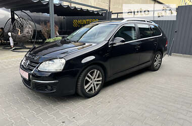 Универсал Volkswagen Golf 2008 в Киеве