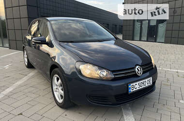 Хетчбек Volkswagen Golf 2010 в Тячеві