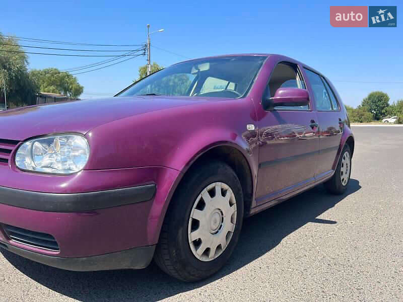 Volkswagen Golf 2001