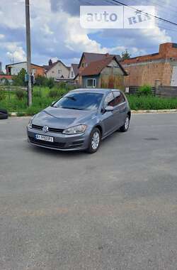 Хетчбек Volkswagen Golf 2016 в Бучі