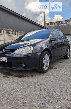 Хетчбек Volkswagen Golf 2007 в Коломиї