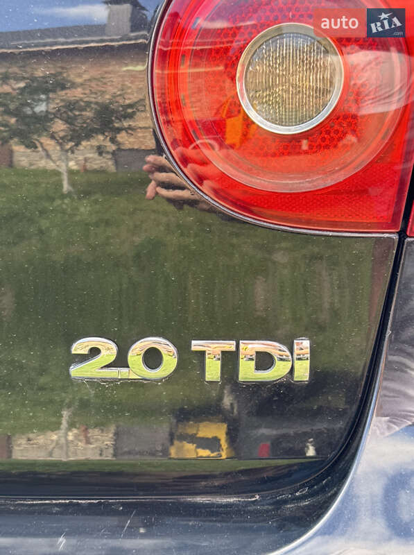 Хэтчбек Volkswagen Golf 2004 в Ровно фото 18 Хэтчбек Volkswagen Golf 2004 в Ровно