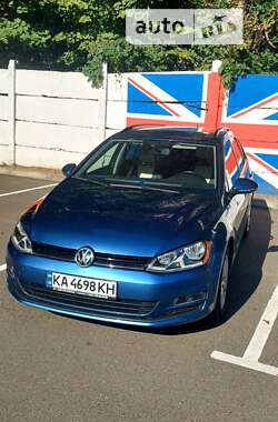 Универсал Volkswagen Golf 2015 в Киеве