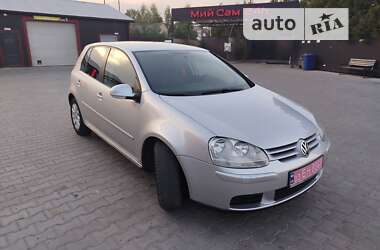 Хетчбек Volkswagen Golf 2007 в Локачах