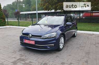 Универсал Volkswagen Golf 2019 в Киеве