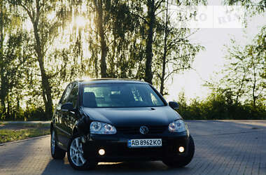 Хэтчбек Volkswagen Golf 2007 в Липовце