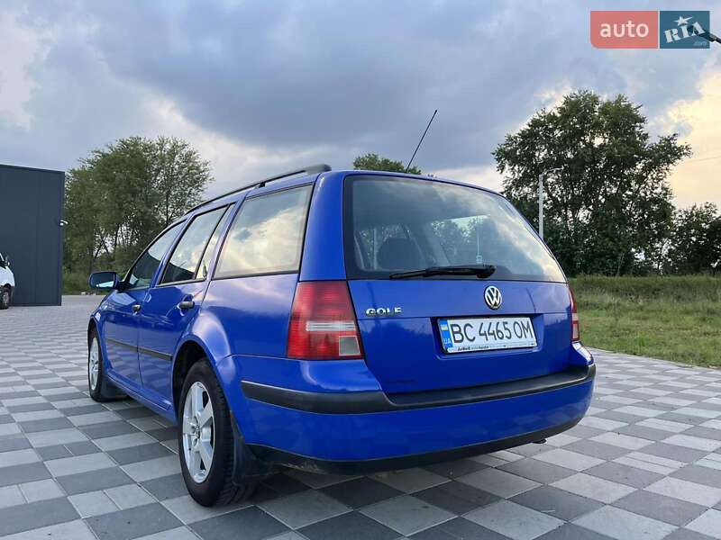 Універсал Volkswagen Golf 2003 в Самборі