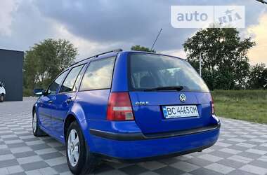 Универсал Volkswagen Golf 2003 в Самборе