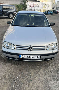 Хетчбек Volkswagen Golf 1999 в Чернівцях