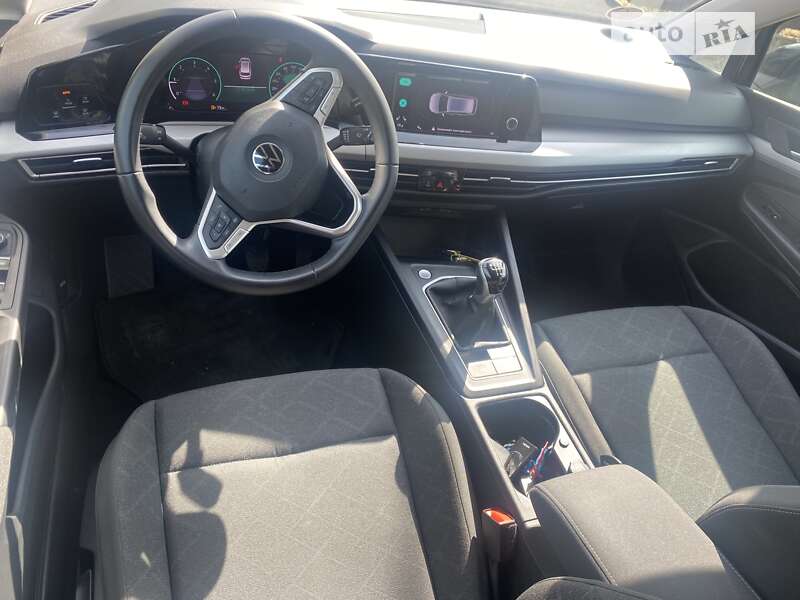 Универсал Volkswagen Golf 2022 в Нововолынске