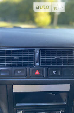 Хэтчбек Volkswagen Golf 2001 в  фото 19 Хэтчбек Volkswagen Golf 2001 в
