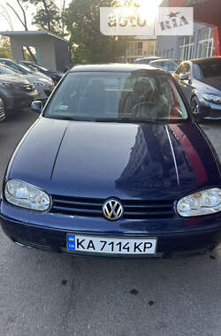 Хэтчбек Volkswagen Golf 1999 в Киеве