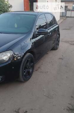 Хетчбек Volkswagen Golf 2009 в Саврані