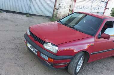 Хэтчбек Volkswagen Golf 1994 в Черновцах