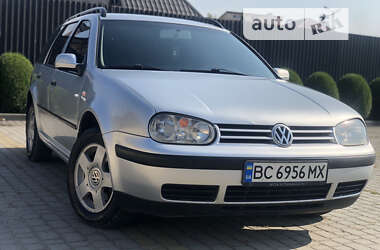 Універсал Volkswagen Golf 2002 в Львові