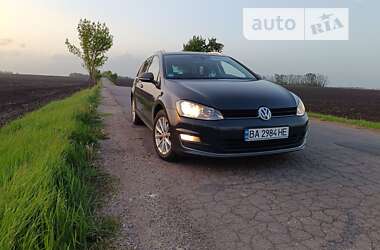 Универсал Volkswagen Golf 2015 в Кропивницком