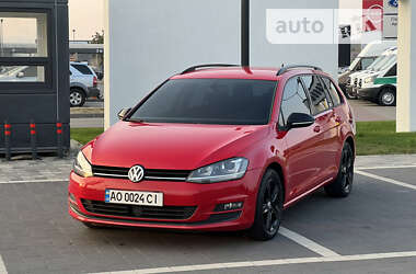 Універсал Volkswagen Golf 2014 в Мукачевому