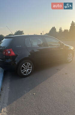 Хетчбек Volkswagen Golf 2007 в Нових Санжарах