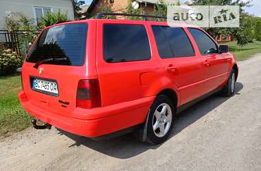 Универсал Volkswagen Golf 1997 в Монастыриске