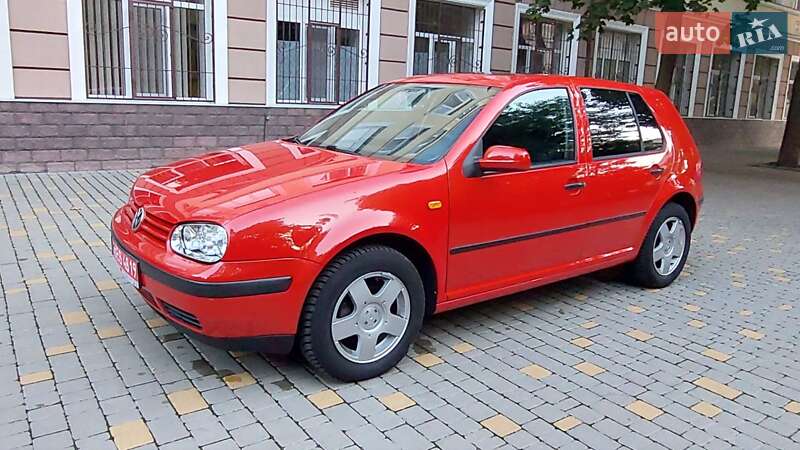 Хетчбек Volkswagen Golf 1999 в Одесі