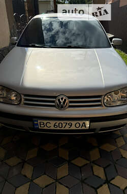 Хэтчбек Volkswagen Golf 1998 в Самборе