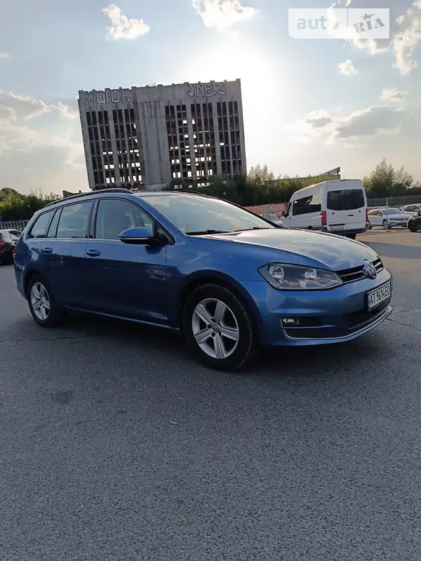 Універсал Volkswagen Golf 2015 в 