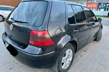 Хэтчбек Volkswagen Golf 2001 в Локачах