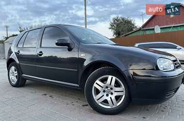Хэтчбек Volkswagen Golf 2001 в Локачах