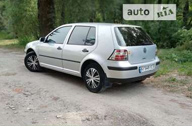 Хэтчбек Volkswagen Golf 1999 в Шпитьках