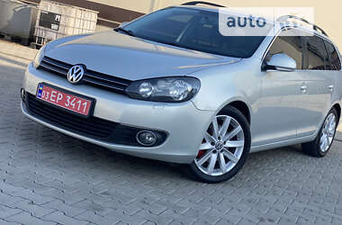 Універсал Volkswagen Golf 2010 в Луцьку