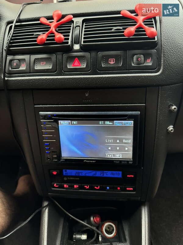 Универсал Volkswagen Golf 2006 в Тернополе