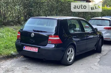 Volkswagen Golf 2002