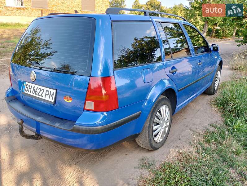 Универсал Volkswagen Golf 1999 в Одессе