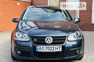 Хетчбек Volkswagen Golf 2007 в Мукачевому