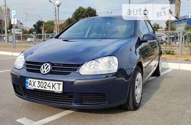 Хэтчбек Volkswagen Golf 2005 в Харькове