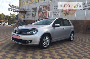 Хэтчбек Volkswagen Golf 2009 в Гайсине