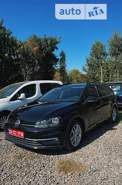 Універсал Volkswagen Golf 2017 в Луцьку