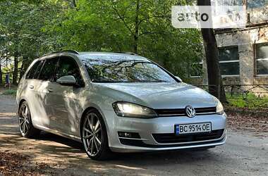 Универсал Volkswagen Golf 2013 в Винниках