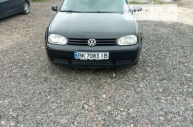 Універсал Volkswagen Golf 2004 в Сарнах