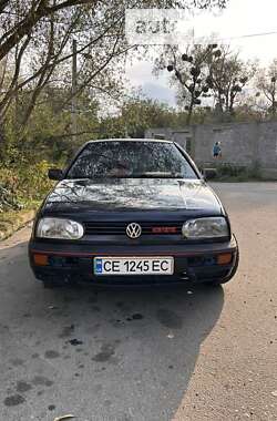 Хэтчбек Volkswagen Golf 1993 в Черновцах