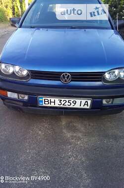 Хэтчбек Volkswagen Golf 1995 в Одессе