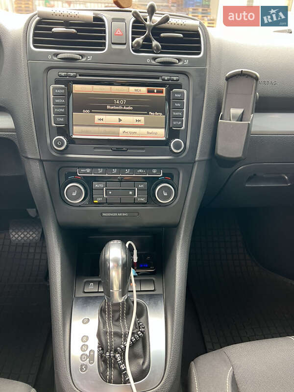 Универсал Volkswagen Golf 2013 в Мукачево