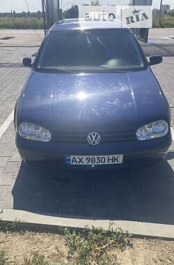 Хэтчбек Volkswagen Golf 1999 в Буче