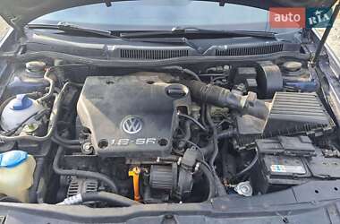 Універсал Volkswagen Golf 1999 в 