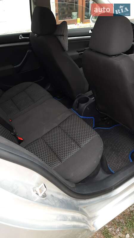 Универсал Volkswagen Golf 2011 в Умани фото 5 Универсал Volkswagen Golf 2011 в Умани