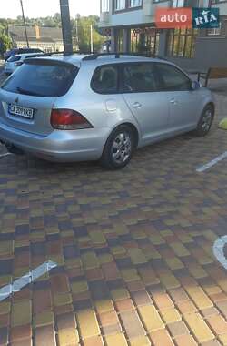 Универсал Volkswagen Golf 2011 в Умани
