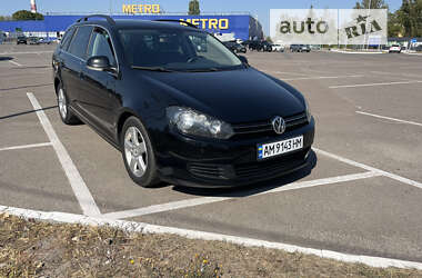 Универсал Volkswagen Golf 2010 в Житомире