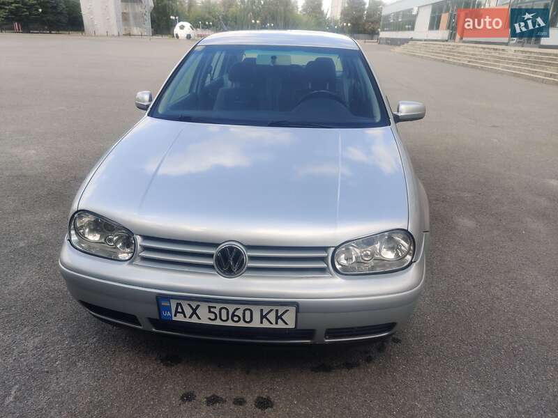 Хэтчбек Volkswagen Golf 1999 в Харькове