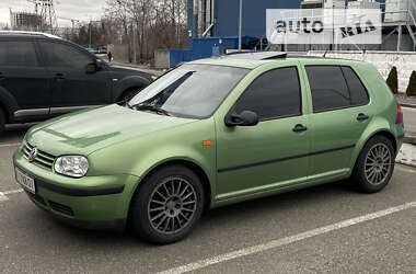 Хетчбек Volkswagen Golf 1998 в Києві